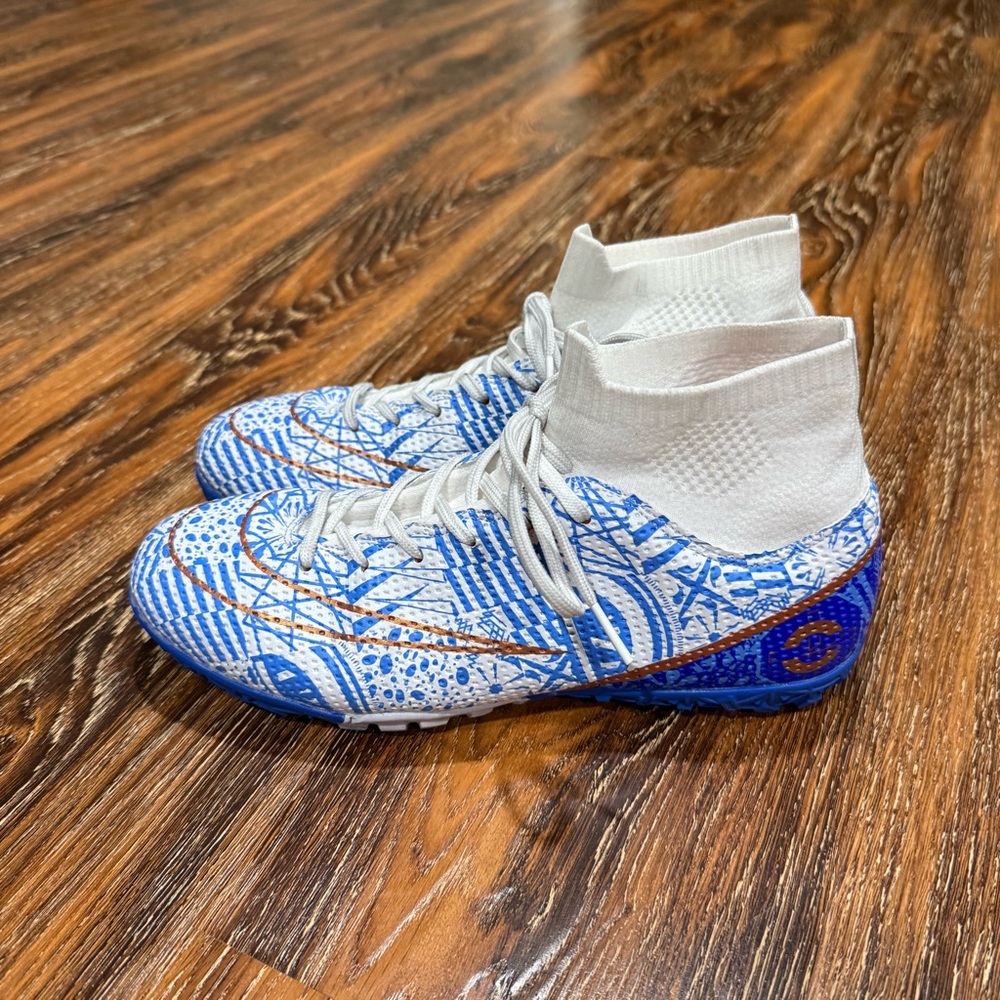 Blue & White Soccer Size 39 Turf Athletic Cleats Gold Shoes 6/7